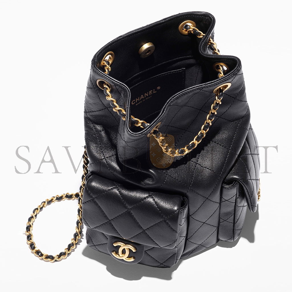 CHANEL BLACK BACKPACK SHINY LAMBSKIN & GOLD-TONE METAL AS5310 (24.3*18*7.8cm)